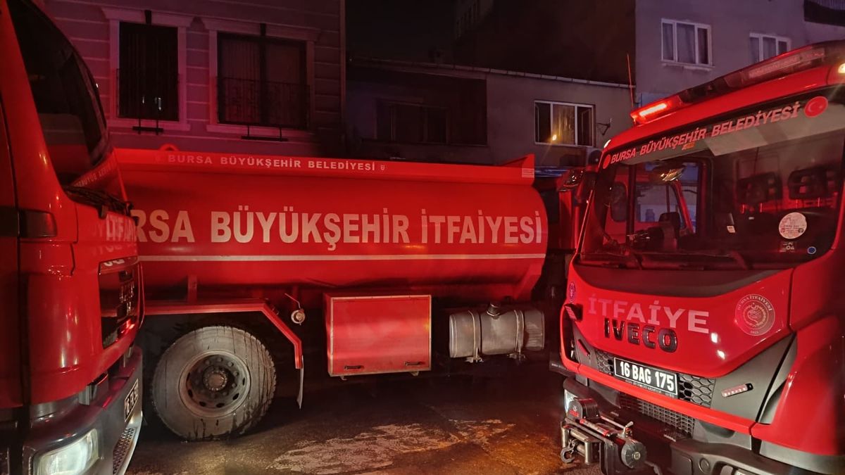 Bursa’da Balıkçı Dükkanında Yangın