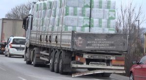 Çorum’da Minibüs-TIR Kazasında 3 Yaralı