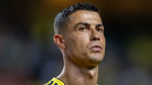 Cristiano Ronaldo maçı tamamlayamadı: Dünya Kupası’na aylar kala sakatlık endişesiyle karşı karşıya!