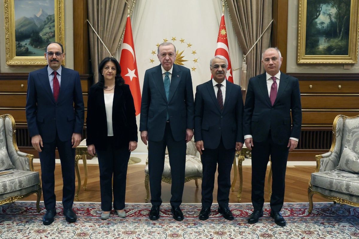 Cumhurbaşkanı Erdoğan-DEM heyeti görüşmesinden ilk fotoğraf