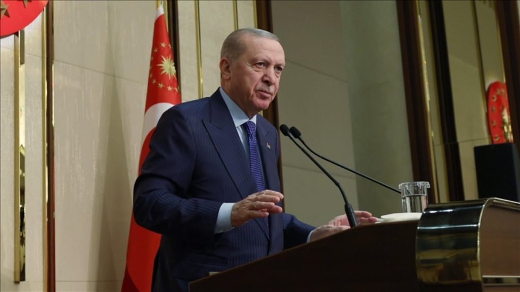 Cumhurbaşkanı Erdoğan’ın diplomasi trafiği sürüyor: Mark Rutte ile görüştü