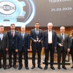 DEÜ’den Üniversite-Sanayi İş Birliğinde Önemli Başarı: Rektör Prof. Dr. Bayram Yılmaz’a ‘Üstün Hizmet Onur Ödülü’