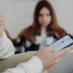 Dijital ekran bağımlılığı çocuklarda kabızlığın en önemli nedenlerinden