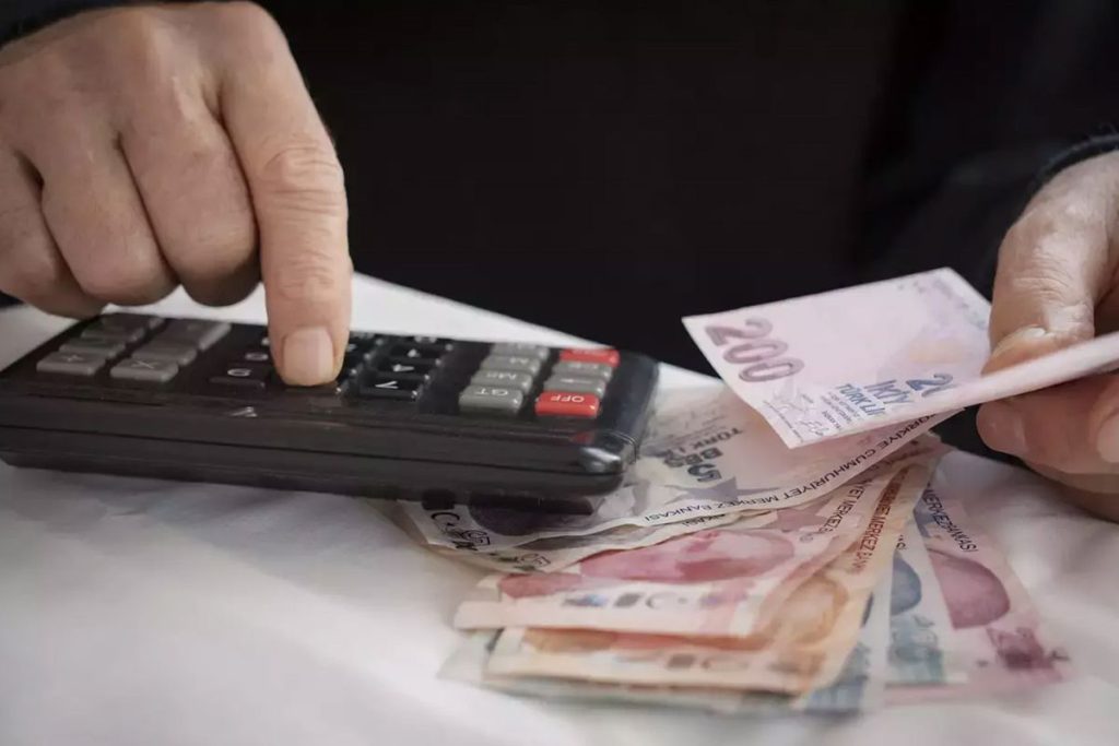 Emekliler için yeni zam sistemi geliyor, maaş hesabı sil baştan değişiyor