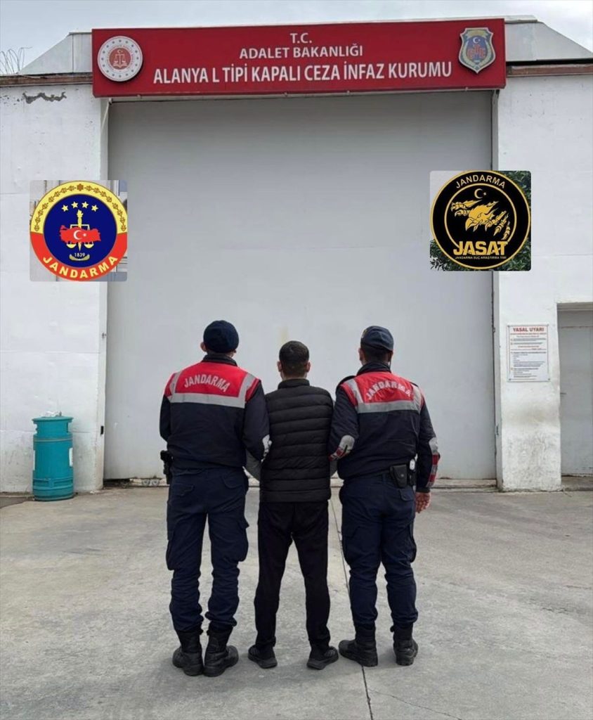 Firari Hükümlü Alanya’da Yakalandı