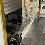 Forkliftle Kuyumcu Soydu, Eşekle Kaçtı