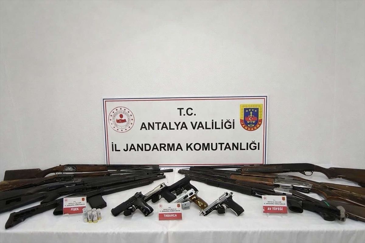 Gazipaşa’da Ruhsatsız Silah Operasyonu