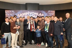 Gebze’nin Şampiyonları Kupalarını Aldı