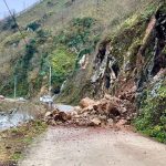 Giresun’da Heyelan Sebebiyle Ulaşım Aksadı