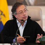 Gustavo Petro’dan, Trump’a: Netanyahu ile arana mesafe koy