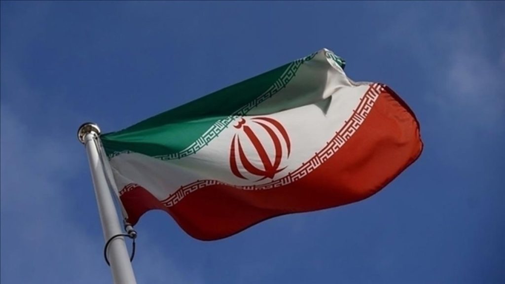 İran, Basra Körfezi’nde ABD petrol tankerini vurdu