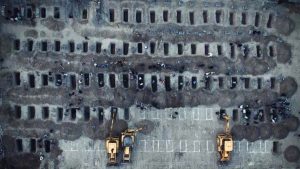 İran: Saldırıların hedefi olan ilkokul, 40 dakika arayala iki kez bombalandı