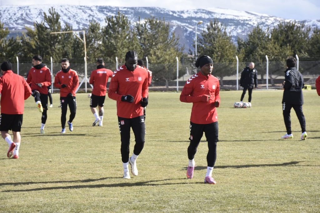 İsmet Taşdemir Sivasspor’un Başında