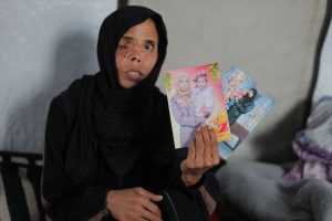 İsrail saldırısında yüzünün bir kısmını kaybeden Gazzeli annenin tek dileği çocuklarının korkmadan ona sarılması