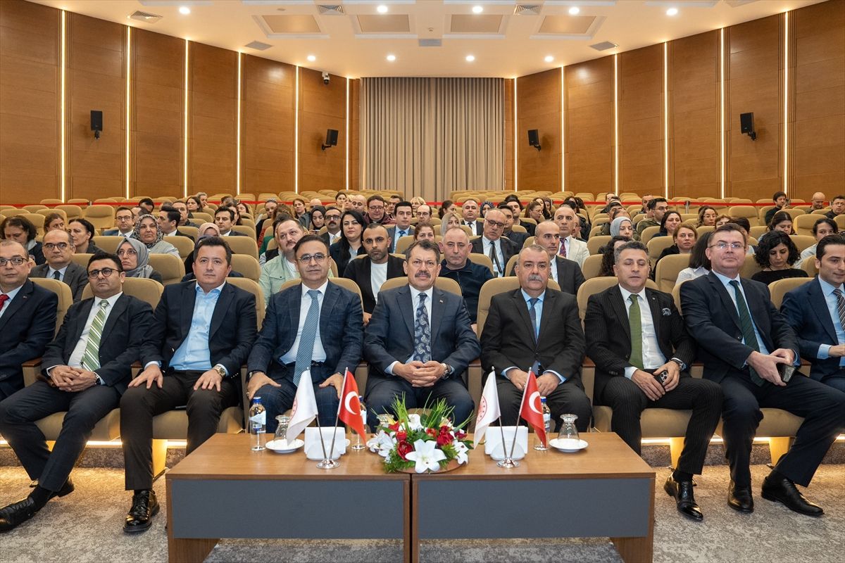 İzmir Adliyesi’nde “bağımsızlık mücadelesi” semineri verildi