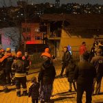 Kamyonet Kavşağında Kaza: Evdeki Kişi Yaralandı