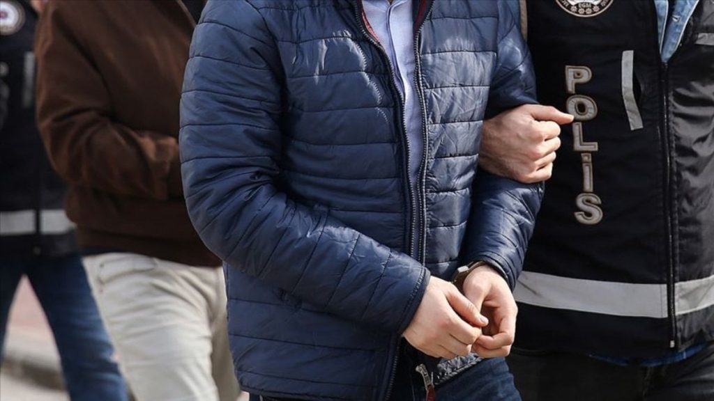 Kocaeli’de iş yeri sahibini ölümle tehdit eden 7 şüpheli tutuklandı