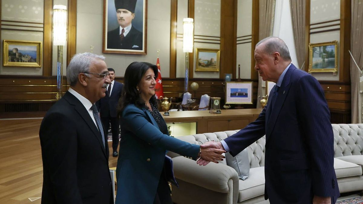 Külliye’de Terörsüz Türkiye zirvesi! Erdoğan DEM Parti heyetini kabul etti