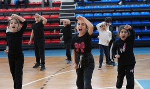 Maltepe’nin karatecileri mezun oldu