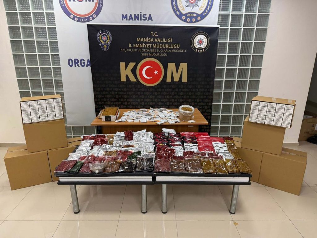 Manisa’da Kaçak Tütün Operasyonu