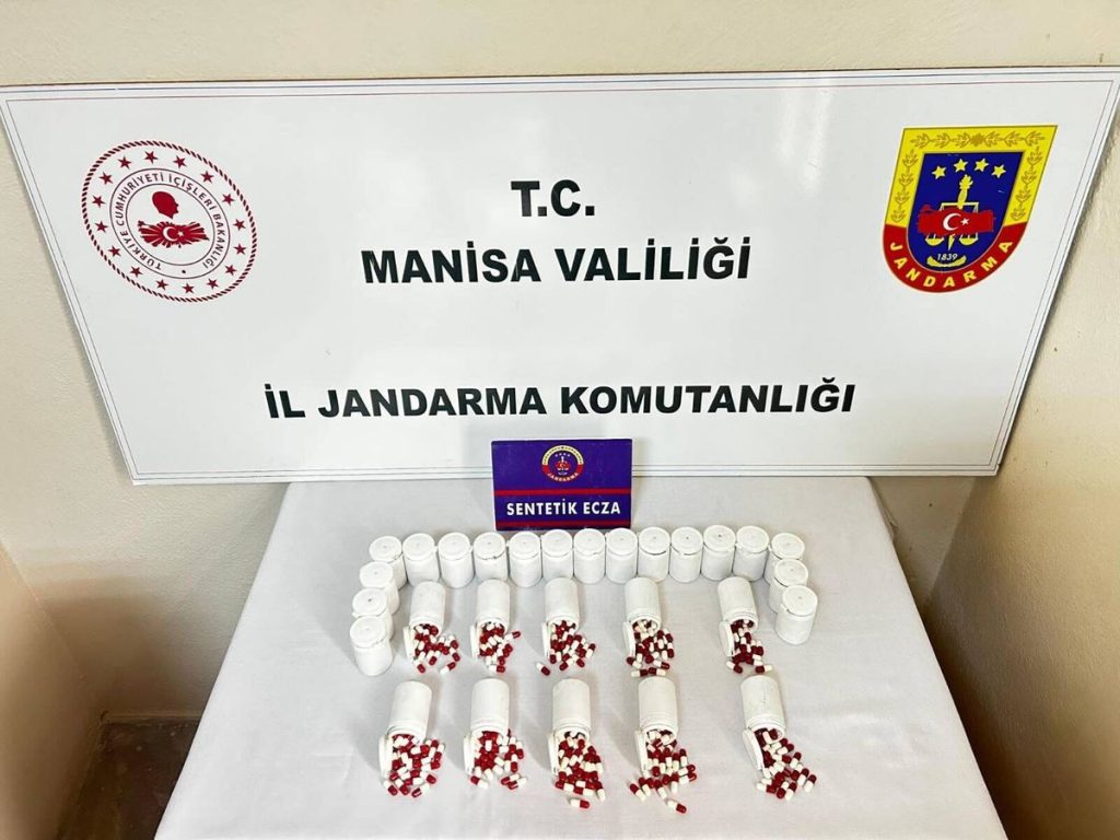 Manisa’da Uyuşturucu Operasyonu: 1453 Hap Ele Geçirildi