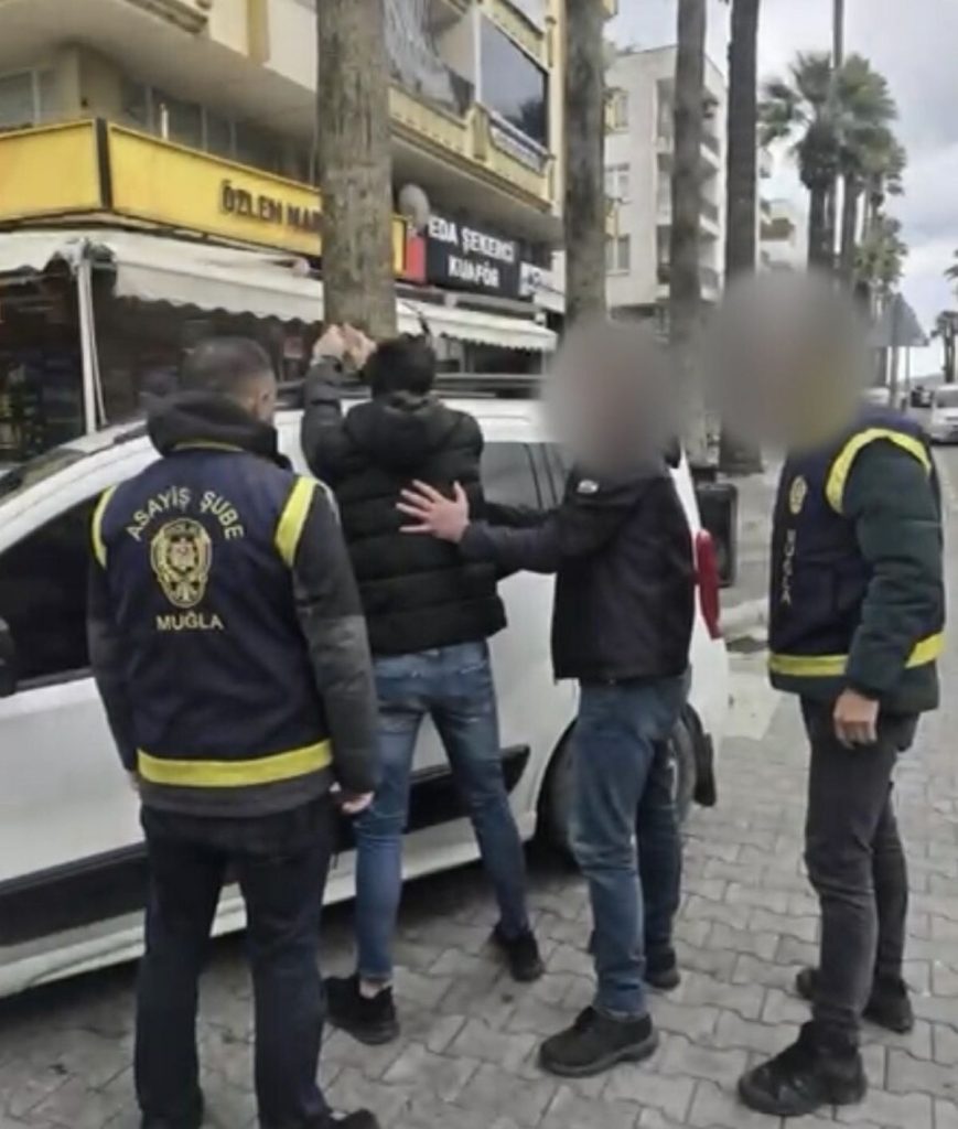 Marmaris’te Fuhuş Şebekesi Çökertildi