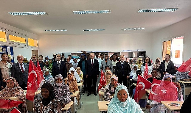 Moritanya’da Türkoloji Okuyan Afrikalı Öğrenciler UCLG Başkanı Altay’ı Coşkuyla Karşıladı