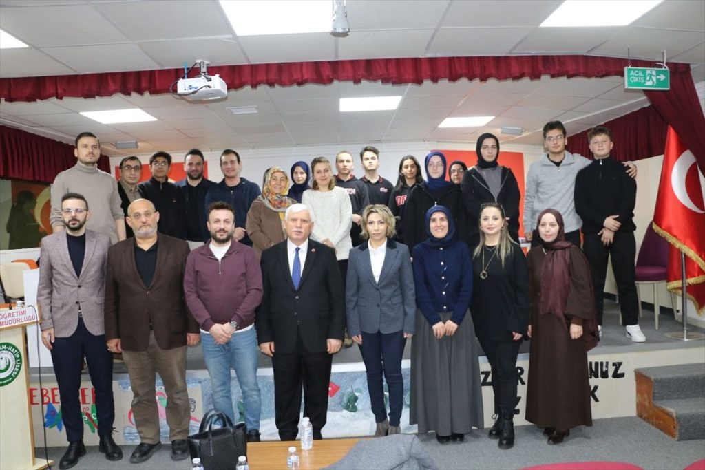 Of’ta Liseler Arası Bilgi Yarışması