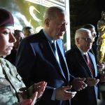Ömer Halisdemir’in kızı babasının izinde: Elif Nur Halisdemir ‘bordo bereli’ oldu