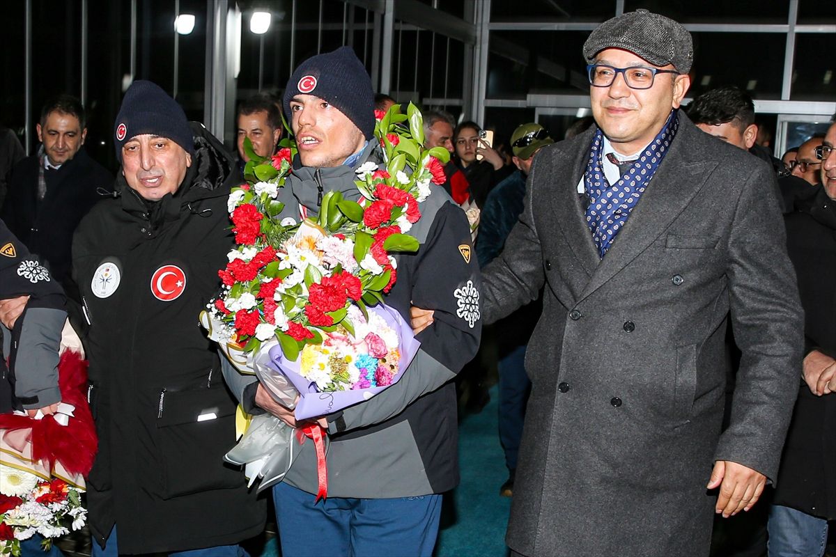Otizmli İkizlerden Büyük Başarı!