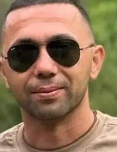 Polis Memuru Silahı ile Kendini Vurdu