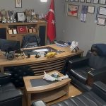 Sağlık Çalışanından Kendi Kendine Heimlich Manevrası