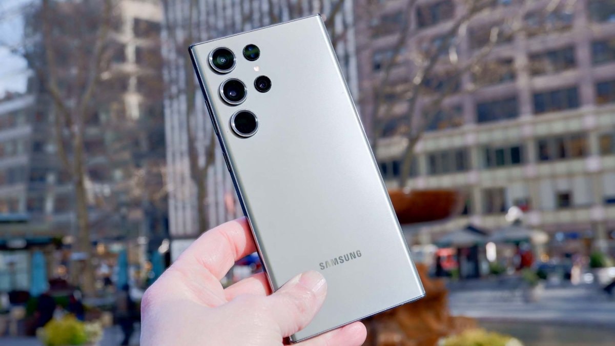Samsung, yaklaşık 2,5 cm boyutunda 200 MP’lik bir sensör üzerinde çalışıyor