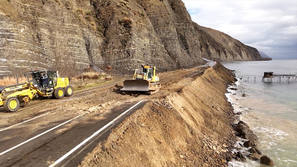 Şarköy’de Heyelan Güçlendirme Çalışmaları