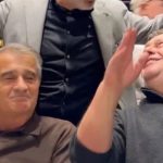 Şenol Güneş ve İsmail Türüt’ten “Ben seni sevduğumi” performansı