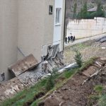 Serdivan’da İstinat Duvarı Çöktü