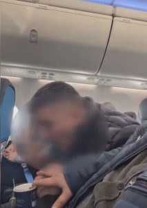 Sigara İçen Yolcu Kara Listeye Alındı