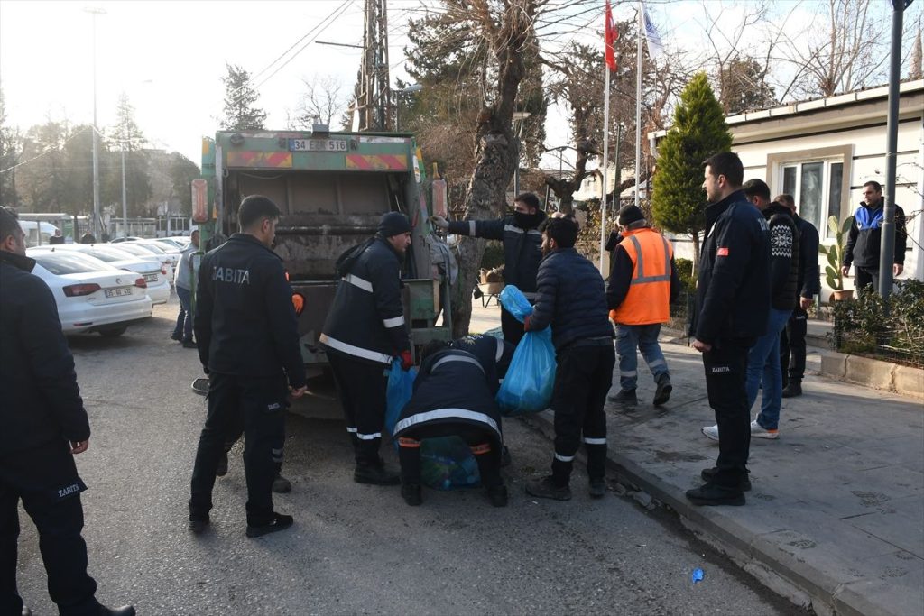Siverek’te 5 Ton Bozuk Gıda İmha Edildi
