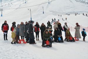 Tatvan’da Kadınlar Kayak Keyfi