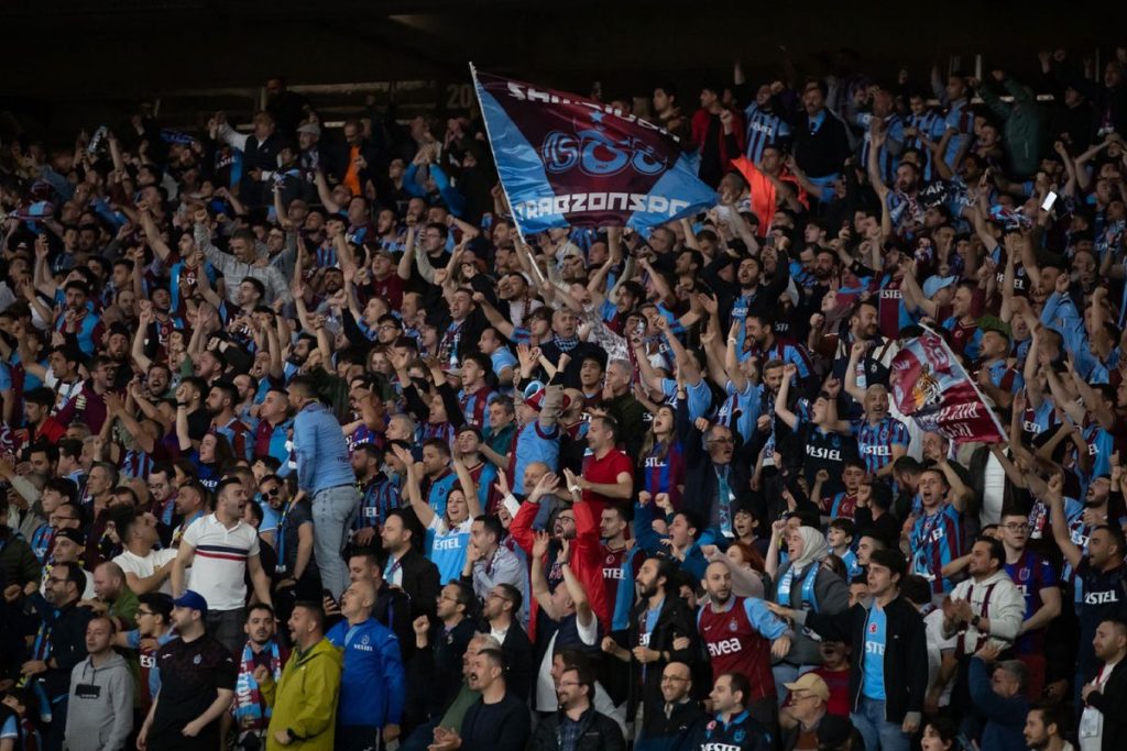 Trabzonspor’dan Fenerbahçe maçı öncesi taraftarlara uyarı