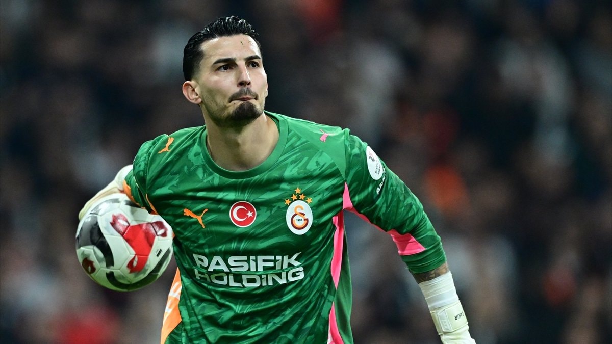 Uğurcan Çakır, yine Beşiktaş derbisine damga vurdu