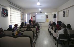 YEDAM’dan Anneler için Kumar Bağımlılığı Eğitimi