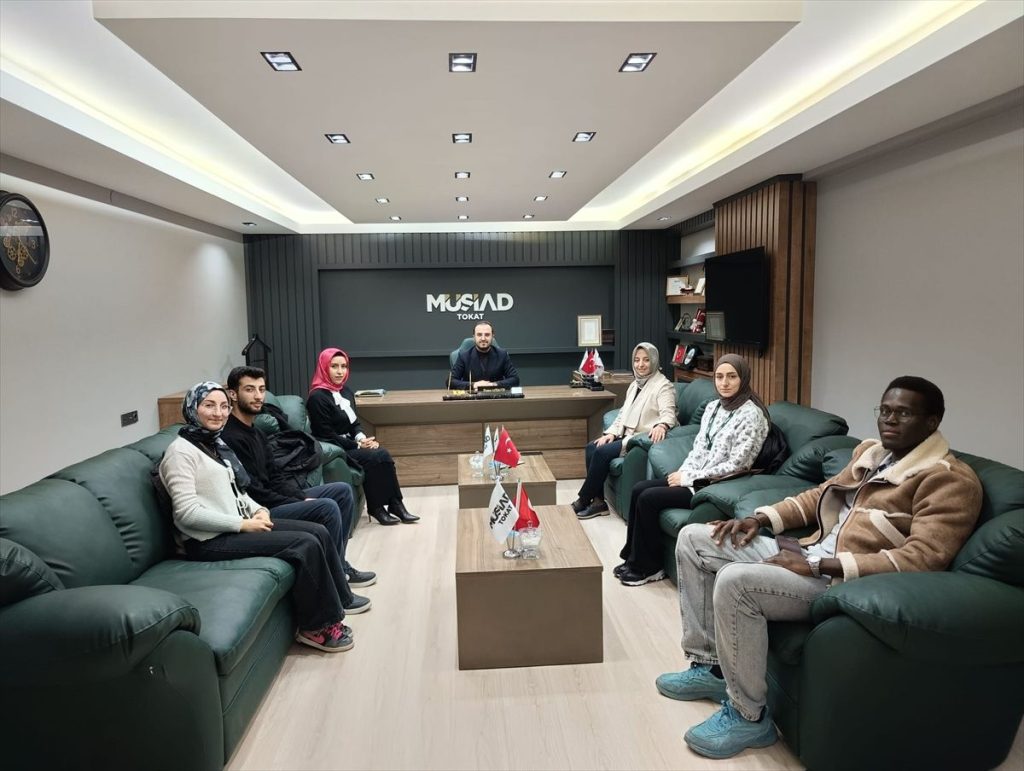Yeşilay’dan MÜSİAD’a Ziyaret